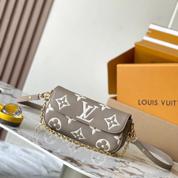 LOUIS VUITTON M82211 パターン 斜め掛けバッグ レディース斜め掛け 23.5x12x4.3cm サイズ:23.5x12x4.3cm LOUIS VUITTON M82211 パターン 斜め掛けバッグ レディース斜め掛け 23.5x12x4.3cm サイズ:23.5x12x4.3cm