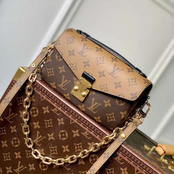 LOUIS VUITTON M46279 キャンバス モノグラム ショルダーバッグ レディース斜め掛けショルダー 21.5x13.5cm サイズ:21.5x13.5cm LOUIS VUITTON M46279 キャンバス モノグラム ショルダーバッグ レディース斜め掛けショルダー 21.5x13.5cm サイズ:21.5x13.5cm