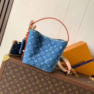 LOUIS VUITTON M28107 牛皮 配色 デニム 斜め掛けバッグ レディース斜め掛け 18x16x12cm サイズ:18x16x12cm LOUIS VUITTON M28107 牛皮 配色 デニム 斜め掛けバッグ レディース斜め掛け 18x16x12cm サイズ:18x16x12cm