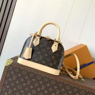 LOUIS VUITTON M46990 牛皮 モノグラム ゴールド 斜め掛けバッグ レディース斜め掛け サイズ:23.5x17.5x11.5cm LOUIS VUITTON M46990 牛皮 モノグラム ゴールド 斜め掛けバッグ レディース斜め掛け サイズ:23.5x17.5x11.5cm