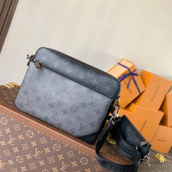 LOUIS VUITTON 69443 メッセンジャー トリオ サイズ:25x18.5cm LOUIS VUITTON 69443 メッセンジャー トリオ サイズ:25x18.5cm