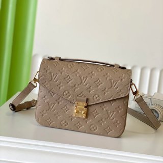 LOUIS VUITTON M44881 斜め掛けバッグ 斜め掛け サイズ:25.0x19.0x7.0cm LOUIS VUITTON M44881 斜め掛けバッグ 斜め掛け サイズ:25.0x19.0x7.0cm