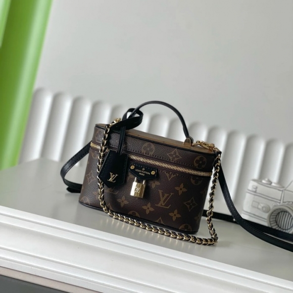 LOUIS VUITTON M47125 斜め掛けバッグ 斜め掛け サイズ:19.0x11.5x6.5cm LOUIS VUITTON M47125 斜め掛けバッグ 斜め掛け サイズ:19.0x11.5x6.5cm