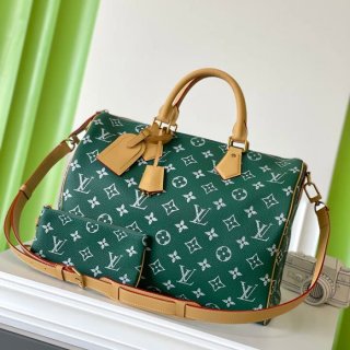 LOUIS VUITTON M24417 スピーディーP9 オールレザーまくらバッグ 緑 サイズ:40x26x23cm LOUIS VUITTON M24417 スピーディーP9 オールレザーまくらバッグ 緑 サイズ:40x26x23cm