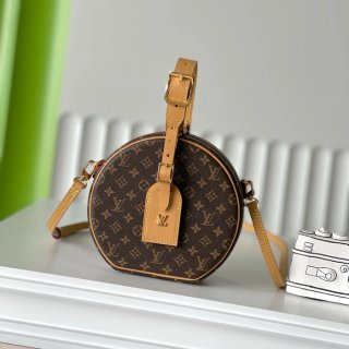 LOUIS VUITTON M43514 斜め掛けバッグ 斜め掛け手提げ サイズ:17.5x16.5x7.5cm