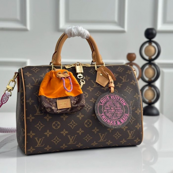 LOUIS VUITTON M27512 牛皮 モノグラム キャンバス 斜め掛けバッグ レディース斜め掛け 30x21x17cm サイズ:30x21x17cm LOUIS VUITTON M27512 牛皮 モノグラム キャンバス 斜め掛けバッグ レディース斜め掛け 30x21x17cm サイズ:30x21x17cm
