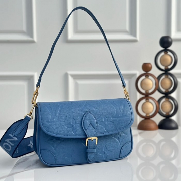 LOUIS VUITTON M27362 モノグラム ブルー 斜め掛けバッグ レディース斜め掛け 24x15cm サイズ:24x15cm LOUIS VUITTON M27362 モノグラム ブルー 斜め掛けバッグ レディース斜め掛け 24x15cm サイズ:24x15cm