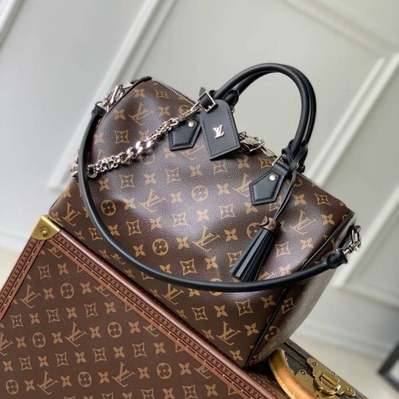 LOUIS VUITTON M12243 キャンバス モノグラム ショルダーバッグ レディースショルダーチェーン 30x21x17cm サイズ:30x21x17cm LOUIS VUITTON M12243 キャンバス モノグラム ショルダーバッグ レディースショルダーチェーン 30x21x17cm サイズ:30x21x17cm