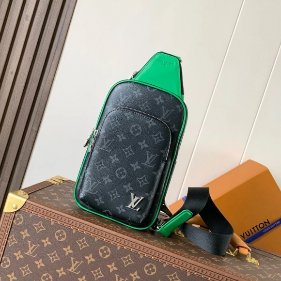LOUIS VUITTON M25891 小ショルダー ボスポール サイズ:19x12cm LOUIS VUITTON M25891 小ショルダー ボスポール サイズ:19x12cm