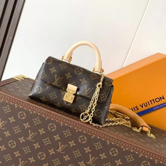 LOUIS VUITTON M28426 キャンバス モノグラム ゴールド 斜め掛けバッグ レディース斜め掛けチェーン 21x12.5cm サイズ:21x12.5cm LOUIS VUITTON M28426 キャンバス モノグラム ゴールド 斜め掛けバッグ レディース斜め掛けチェーン 21x12.5cm サイズ:21x12.5cm