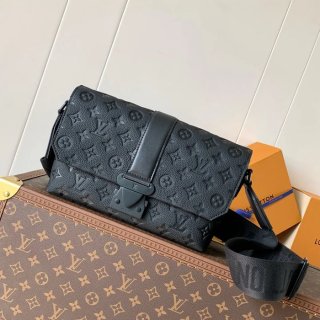 LOUIS VUITTON M23741 キャンバスメッセンジャー エスケープ サイズ:28x16x10cm LOUIS VUITTON M23741 キャンバスメッセンジャー エスケープ サイズ:28x16x10cm
