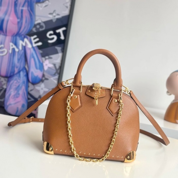 LOUIS VUITTON M29091 牛皮 斜め掛けバッグ レディース斜め掛けチェーン 22x19x11cm サイズ:22x19x11cm LOUIS VUITTON M29091 牛皮 斜め掛けバッグ レディース斜め掛けチェーン 22x19x11cm サイズ:22x19x11cm