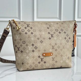 LOUIS VUITTON M26931 杏グラデハンドバッグ メティス サイズ:48x36x12cm LOUIS VUITTON M26931 杏グラデハンドバッグ メティス サイズ:48x36x12cm