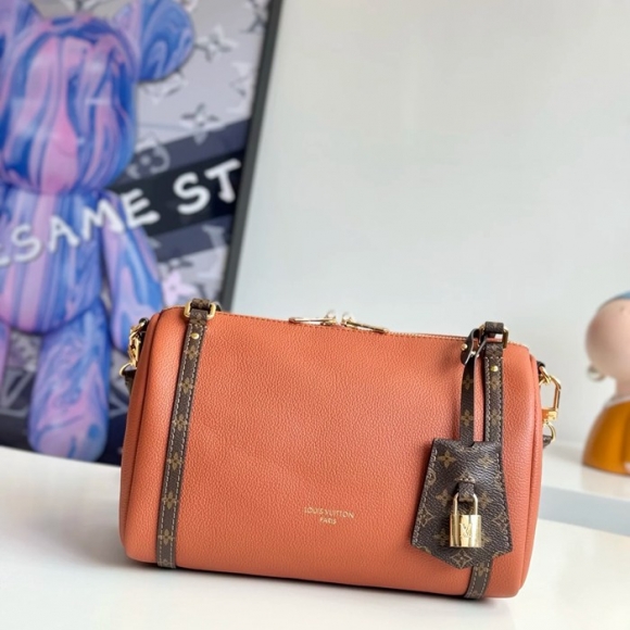 LOUIS VUITTON M29428 牛皮 モノグラム キャンバス 斜め掛けバッグ レディース斜め掛け手提げ 26x17x13.5cm サイズ:26x17x13.5cm LOUIS VUITTON M29428 牛皮 モノグラム キャンバス 斜め掛けバッグ レディース斜め掛け手提げ 26x17x13.5cm サイズ:26x17x13.5cm