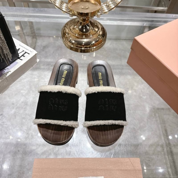 【MIUMIU】ウッドソールウールスリッポンレディース 【MIUMIU】ウッドソールウールスリッポンレディース