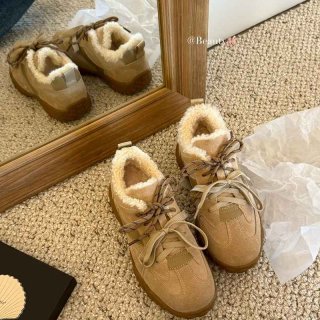 【MIUMIU】ドイツトレーニングスニーカーファースニーカーレディース 【MIUMIU】ドイツトレーニングスニーカーファースニーカーレディース