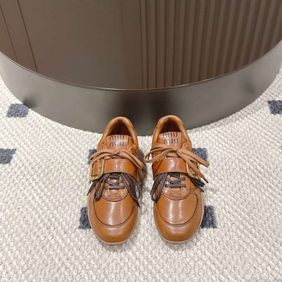 【MIUMIU】新作ワックスレザーシューズレザーシューズカジュアルシューズレディース 【MIUMIU】新作ワックスレザーシューズレザーシューズカジュアルシューズレディース