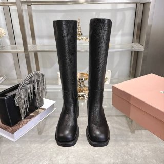 【MIUMIU】ショートブーツレザーブーツマーチンブーツレディース 【MIUMIU】ショートブーツレザーブーツマーチンブーツレディース