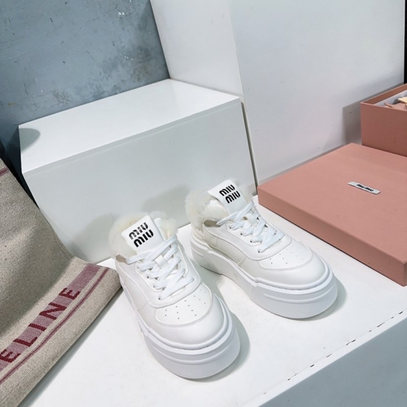 【MIUMIU】25SSスニーカーウールスニーカーボードシューズレディース 【MIUMIU】25SSスニーカーウールスニーカーボードシューズレディース