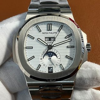 PATEK PHILIPPE 5726/1A-010 ノーチラス アニュアルカレンダー 2024新品 PATEK PHILIPPE 5726/1A-010 ノーチラス アニュアルカレンダー 2024新品