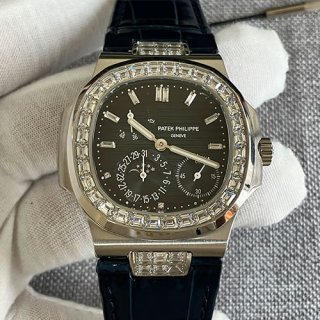 PATEK PHILIPPE 5724G-001 ノーチラス 人工ダイヤ埋め込み 最N級コピー PATEK PHILIPPE 5724G-001 ノーチラス 人工ダイヤ埋め込み 最N級コピー