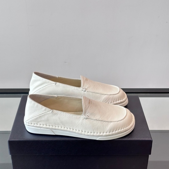 プラダ メンズ スリッポン 39-44 プラダ メンズ スリッポン 39-44