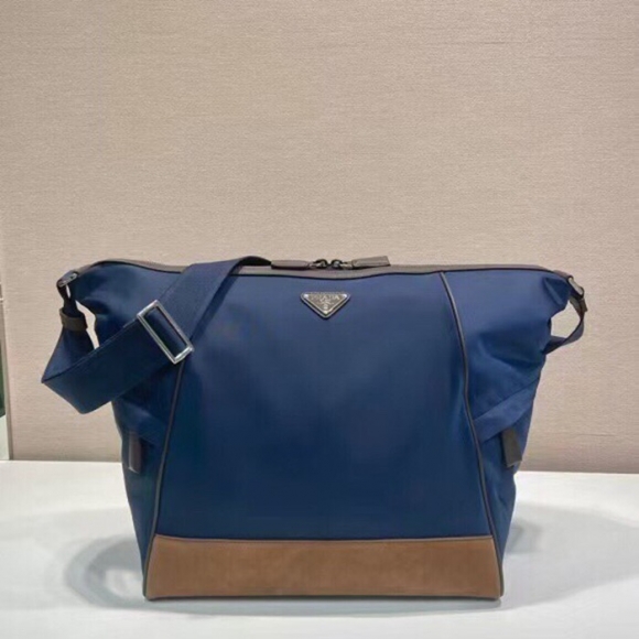 PRADA 2VH180 メッセンジャー サイズ:34x34x17cm PRADA 2VH180 メッセンジャー サイズ:34x34x17cm