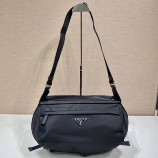 PRADA 2VH991A メッセンジャー サイズ:32x18x16cm