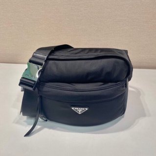 PRADA 2VH038B メッセンジャー サイズ:26x20x10cm PRADA 2VH038B メッセンジャー サイズ:26x20x10cm