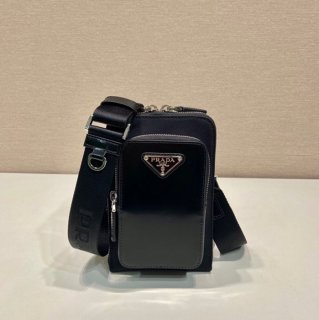 PRADA 2ZT060 スマホバッグ サイズ:18x11.5cm PRADA 2ZT060 スマホバッグ サイズ:18x11.5cm