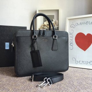 PRADA 2VE366B 新作ブリーフケース サイズ:36x28cm PRADA 2VE366B 新作ブリーフケース サイズ:36x28cm