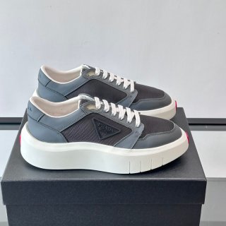 プラダ メンズ スニーカー PRAX1 39-44 プラダ メンズ スニーカー PRAX1 39-44