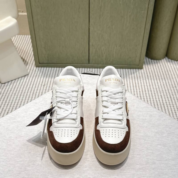 【PRADA】スニーカーレディース 【PRADA】スニーカーレディース