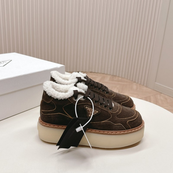 【PRADA】ウールブーツレディース 【PRADA】ウールブーツレディース