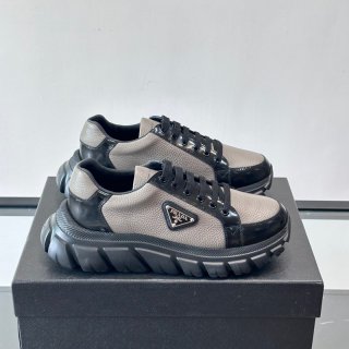 プラダ メンズ スニーカー ダウンタウンボールド 39-44 プラダ メンズ スニーカー ダウンタウンボールド 39-44