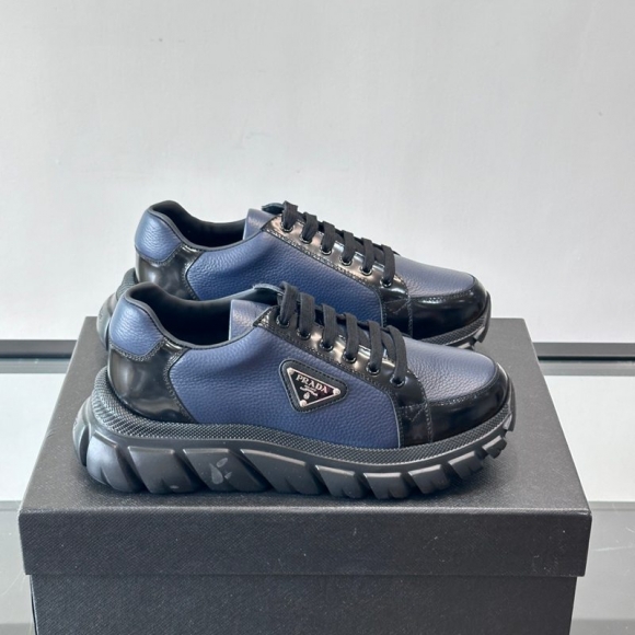 プラダ メンズ スニーカー ダウンタウンボールド 39-44 プラダ メンズ スニーカー ダウンタウンボールド 39-44
