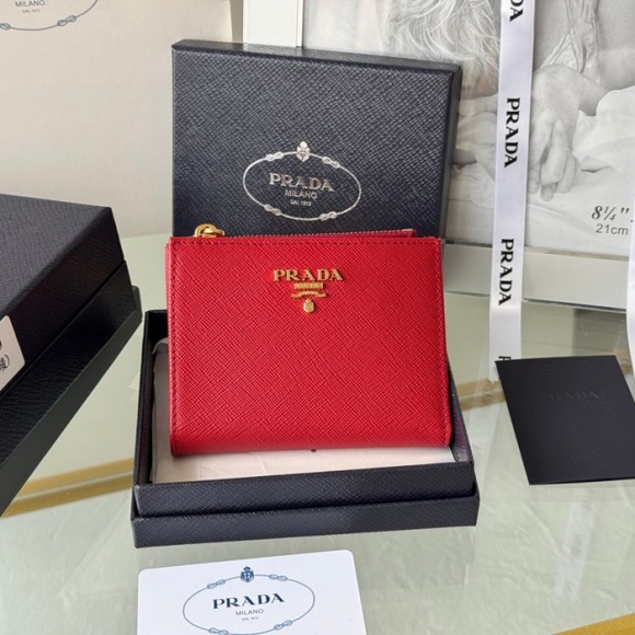 PRADA 1ML050 短財布 サフィアーノ十字紋 牛皮 サイズ:10x9cm PRADA 1ML050 短財布 サフィアーノ十字紋 牛皮 サイズ:10x9cm