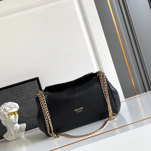 PRADA 1BD395 ラムレザー、レザー 斜め掛けバッグ、ショルダーバッグ、ハンドバッグ、チェーンバッグ、ハンドバッグ チェーン、ミニ 24x13x13cm サイズ:24x13x13cm PRADA 1BD395 ラムレザー、レザー 斜め掛けバッグ、ショルダーバッグ、ハンドバッグ、チェーンバッグ、ハンドバッグ チェーン、ミニ 24x13x13cm サイズ:24x13x13cm