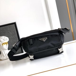 PRADA 2VH171 フラップショルダー ミニメッセンジャー サイズ:20x13cm PRADA 2VH171 フラップショルダー ミニメッセンジャー サイズ:20x13cm