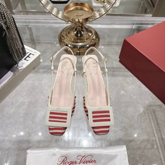 【ROGERVIVIER】2026早春新作サンダルレザーサンダルレディース 【ROGERVIVIER】2026早春新作サンダルレザーサンダルレディース