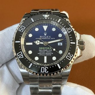 ROLEX シードゥエラー m126660 3235搭載 ROLEX シードゥエラー m126660 3235搭載