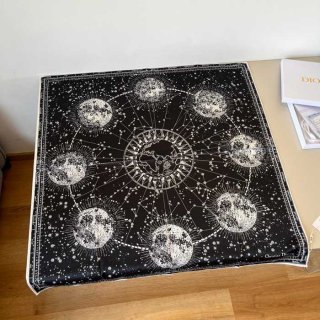 ディオール 星座プリントスカーフ 90x90cm ディオール 星座プリントスカーフ 90x90cm