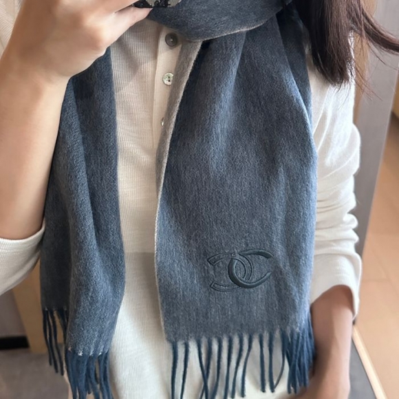 シャネル めったに見ない優しい色合い 35 x 180cm シャネル めったに見ない優しい色合い 35 x 180cm