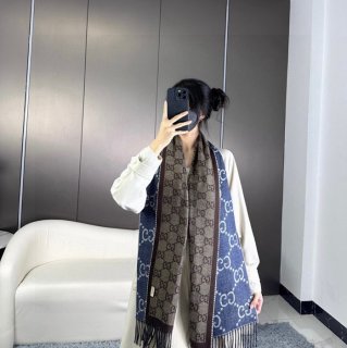 グッチ 両面GG提花スカーフ 34x194cm グッチ 両面GG提花スカーフ 34x194cm