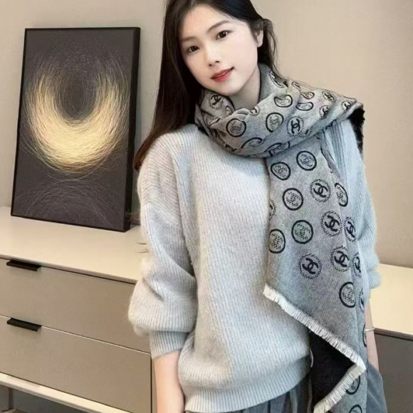 シャネル カシミヤスカーフ 50x200cm シャネル カシミヤスカーフ 50x200cm