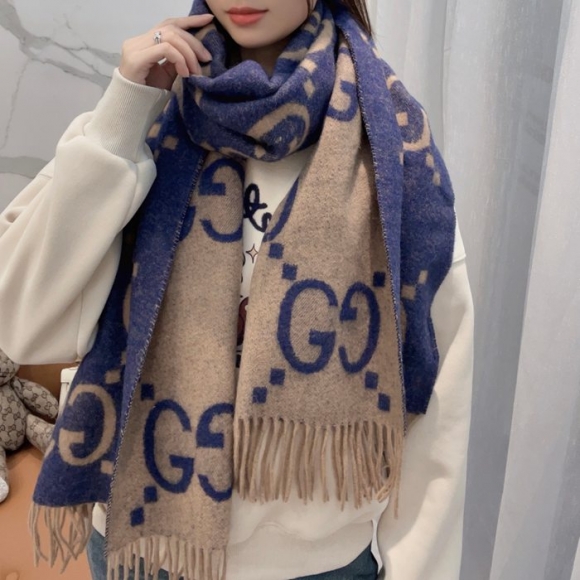 グッチ 新作 大G両面カシミヤスカーフ 45x200cm グッチ 新作 大G両面カシミヤスカーフ 45x200cm