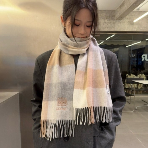 ロエベ カシミヤスカーフ 30x180 ロエベ カシミヤスカーフ 30x180