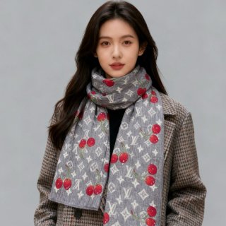 ルイ ヴィトン LV×TMモノグラムチェリー 両面シルクベロア同色スカーフ 60x180cm ルイ ヴィトン LV×TMモノグラムチェリー 両面シルクベロア同色スカーフ 60x180cm