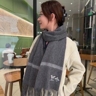 ルイ ヴィトン グラデーションロゴカシミヤスカーフ 35x180 ルイ ヴィトン グラデーションロゴカシミヤスカーフ 35x180