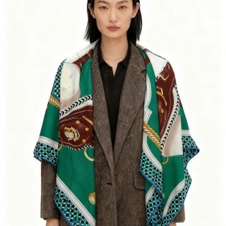 エルメス 140プレミアムシルクカシミヤ両面同色ストール。70%カシミヤ30%シルク 140x140cm エルメス 140プレミアムシルクカシミヤ両面同色ストール。70%カシミヤ30%シルク 140x140cm